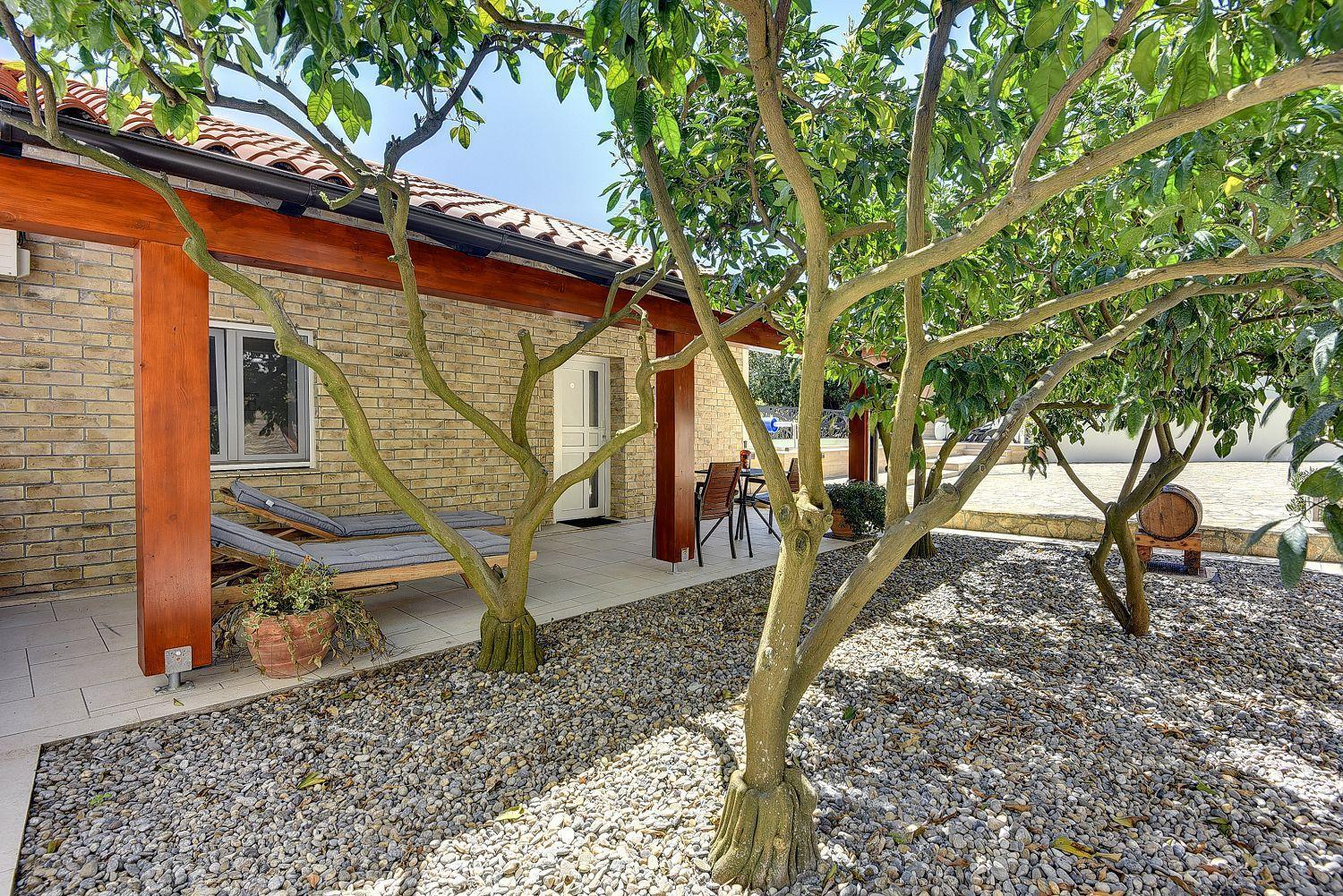 Apartment Nur 250 Meter Vom Mit Salzwasserpool
